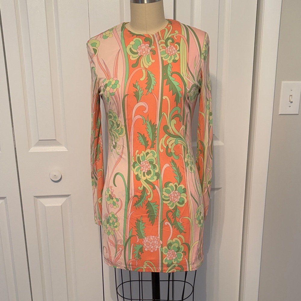 Vintage 60s Floral Long Sleeve Dress in Pink and Orange